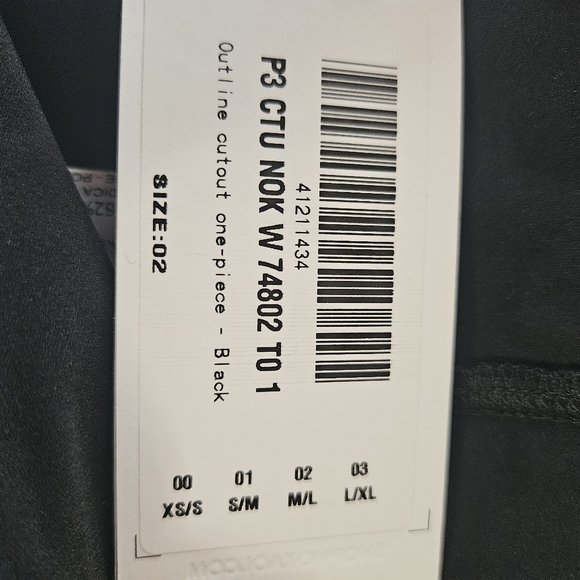 - NO KA'OI Outline Cutout Jumpsuit - Picture 9 of 12